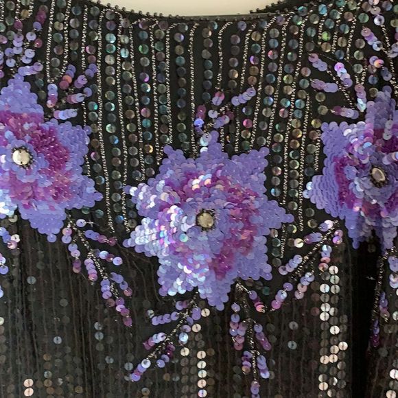 🌈 3/$20 Vintage 1980s bat wing sleeve floral sequin statement top - Picture 4 of 10